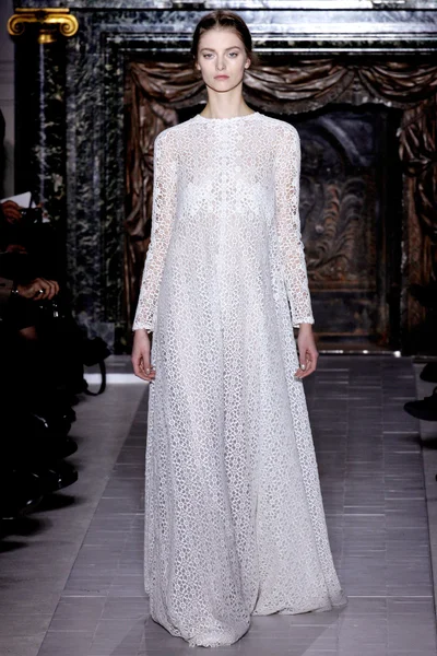 Look 27